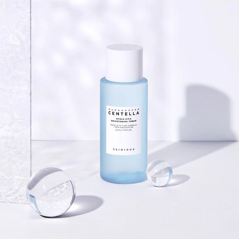 Madagascar Centella HYALU-CICA Brightening Toner